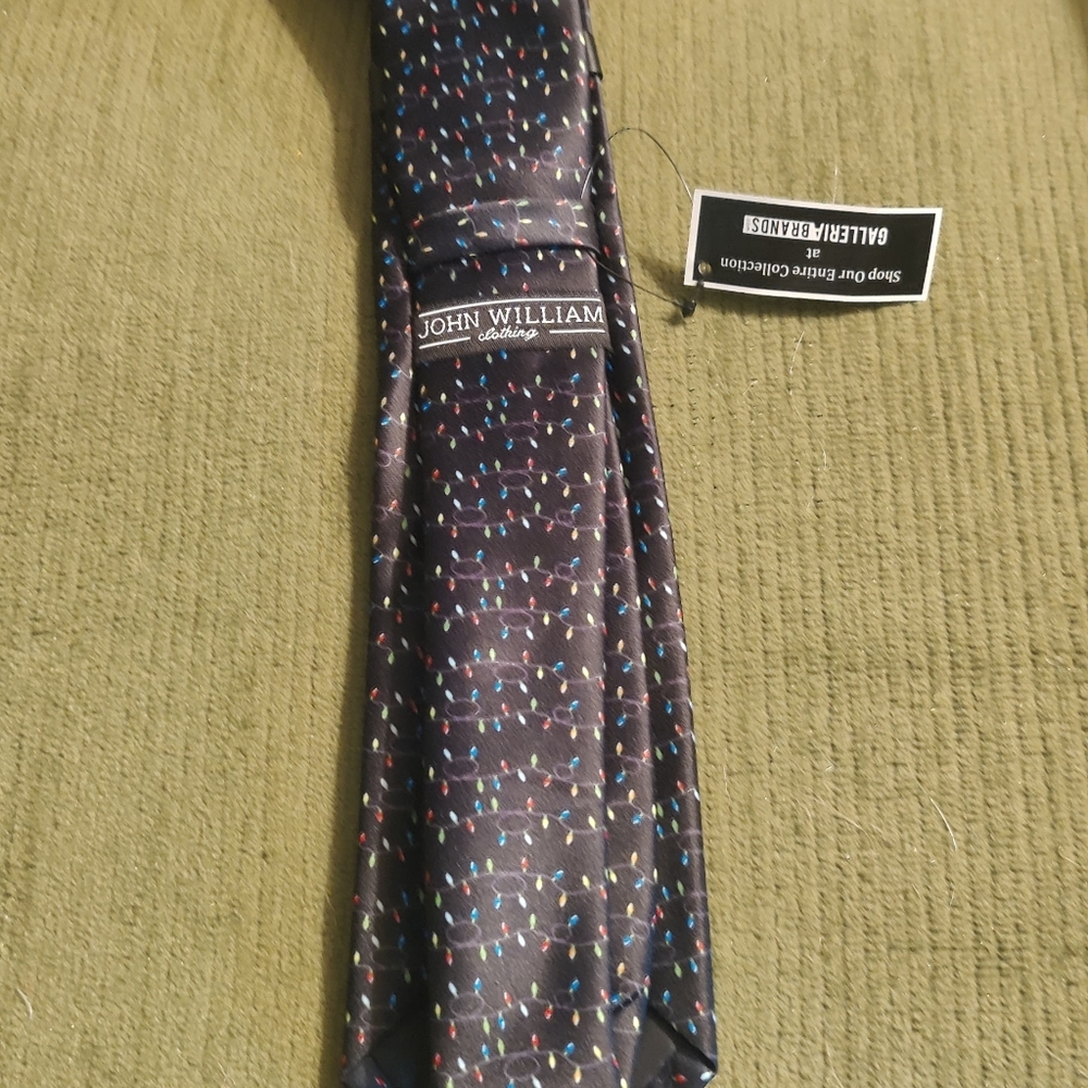 John William Silk Tie with Colorful Dots‎